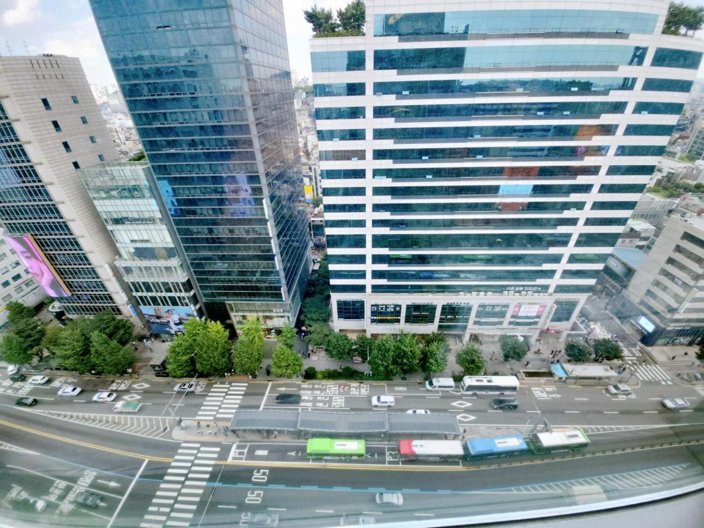 Готель Hongdae Cleanhouse Сеул Екстер'єр фото